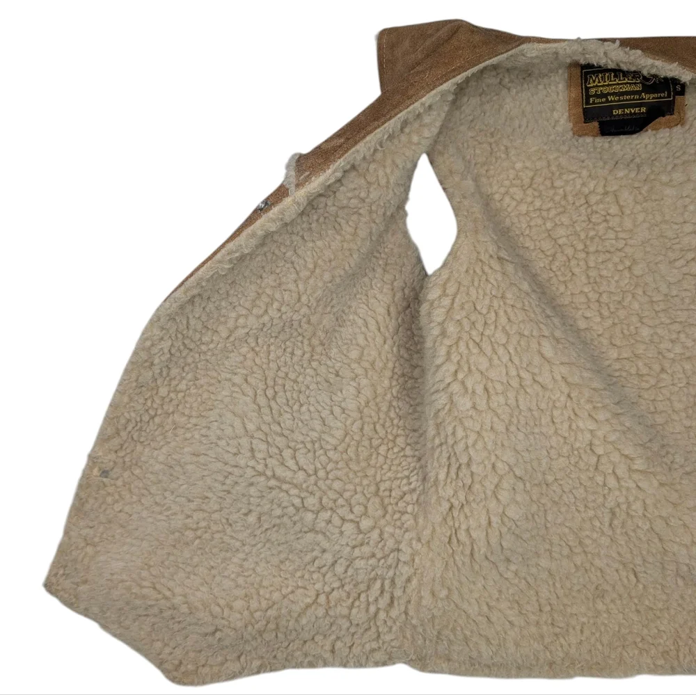 Vintage Miller Stockman Fine Western Apparel cowhide suede snap up vest. Small